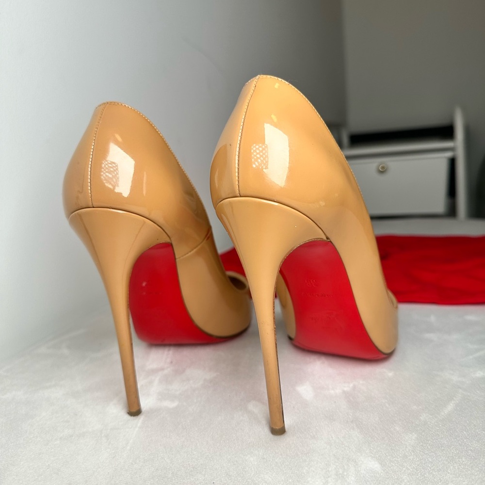 Christian Louboutin So Kate Patent Nude Heels 120mm - Picture 14 of 15